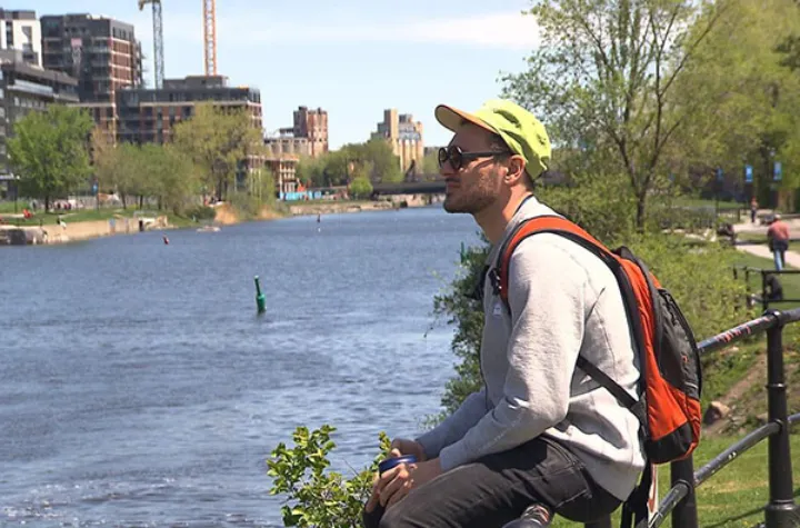 مهاجران موقت در کبک، یا فرانسوی یاد بگیرند یا به خانه بازگردند